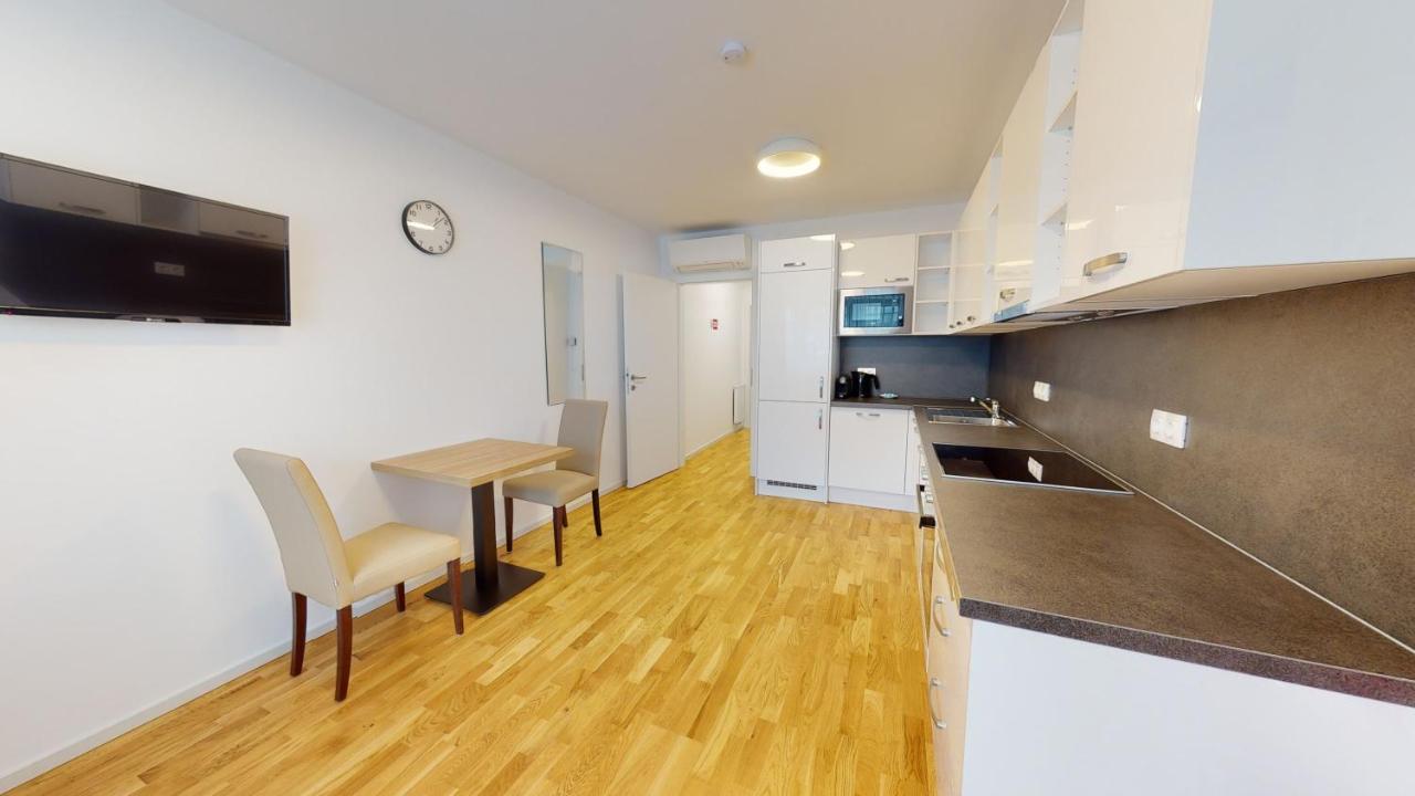 Alon Homes Vienna - Premium City Center Apartments מראה חיצוני תמונה