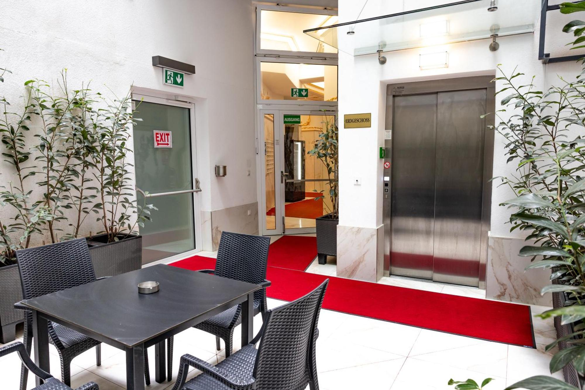 Alon Homes Vienna - Premium City Center Apartments מראה חיצוני תמונה